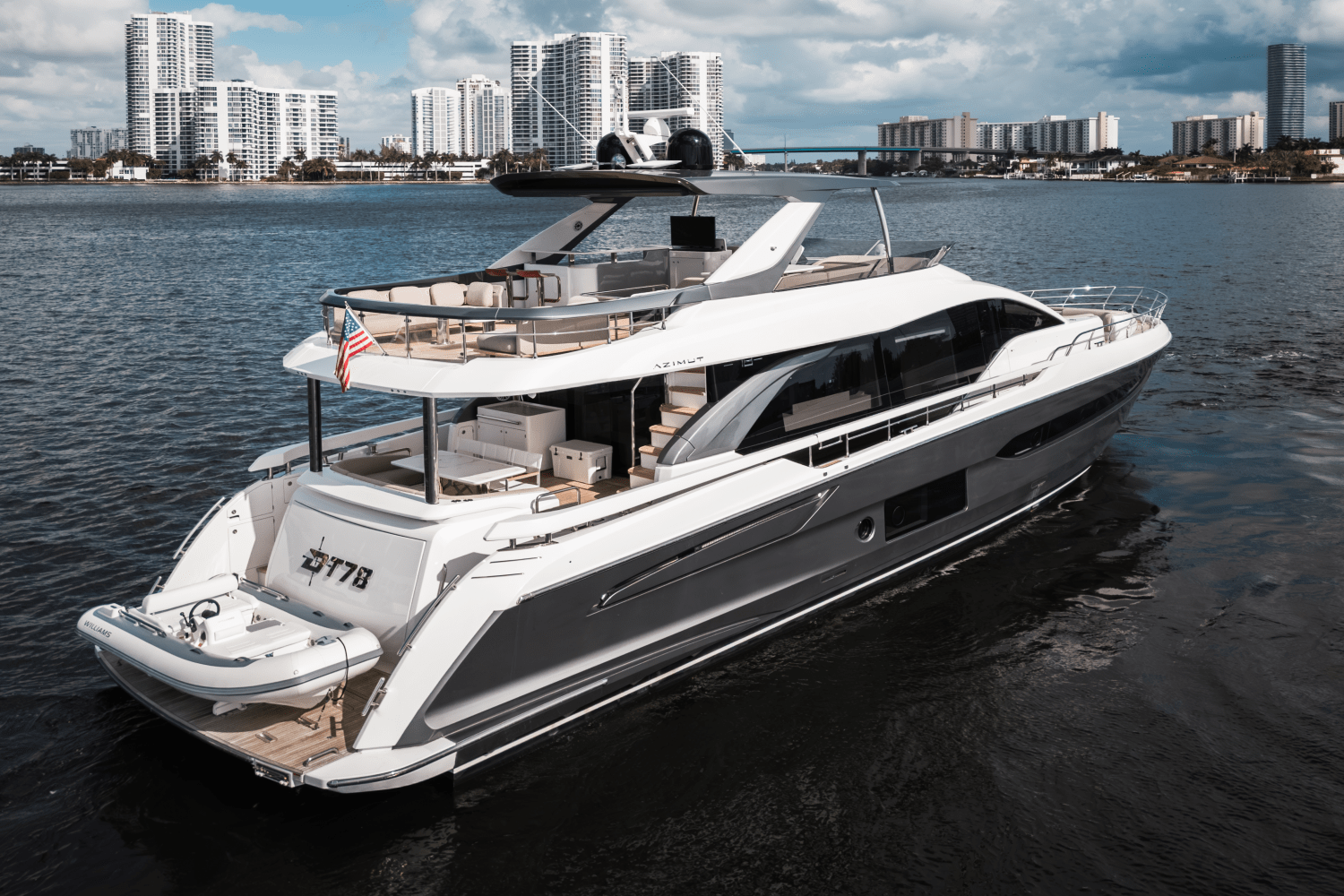 2024 Azimut 78 FLY Image Thumbnail #9