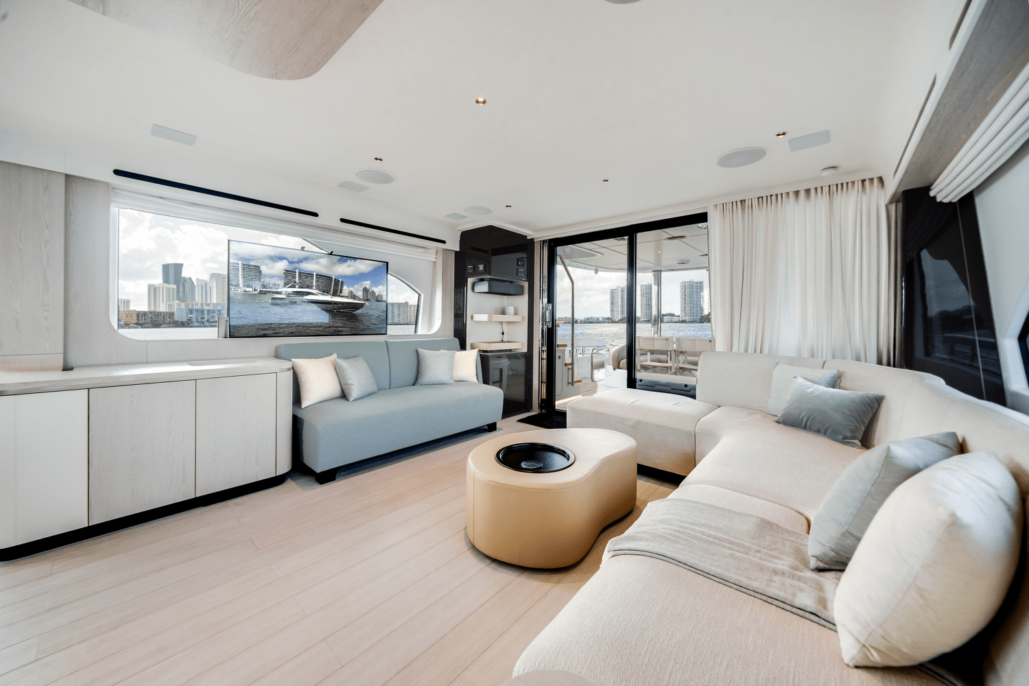 2024 Azimut 78 FLY Image Thumbnail #20