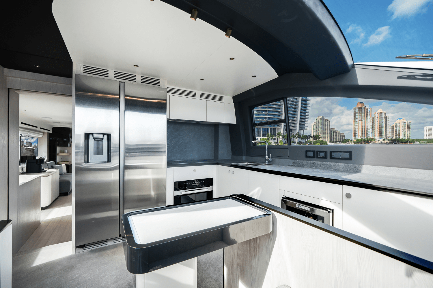 2024 Azimut 78 FLY Image Thumbnail #28