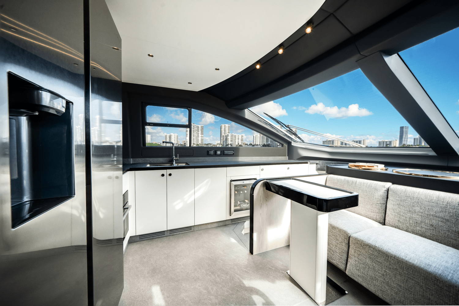 2024 Azimut 78 FLY Image Thumbnail #27