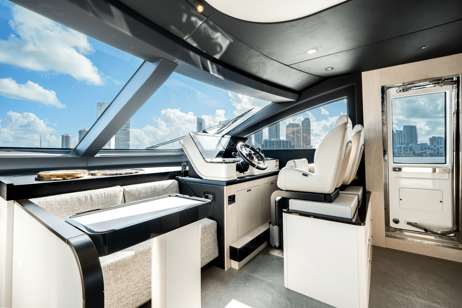 2024 Azimut 78 FLY Image Thumbnail #29