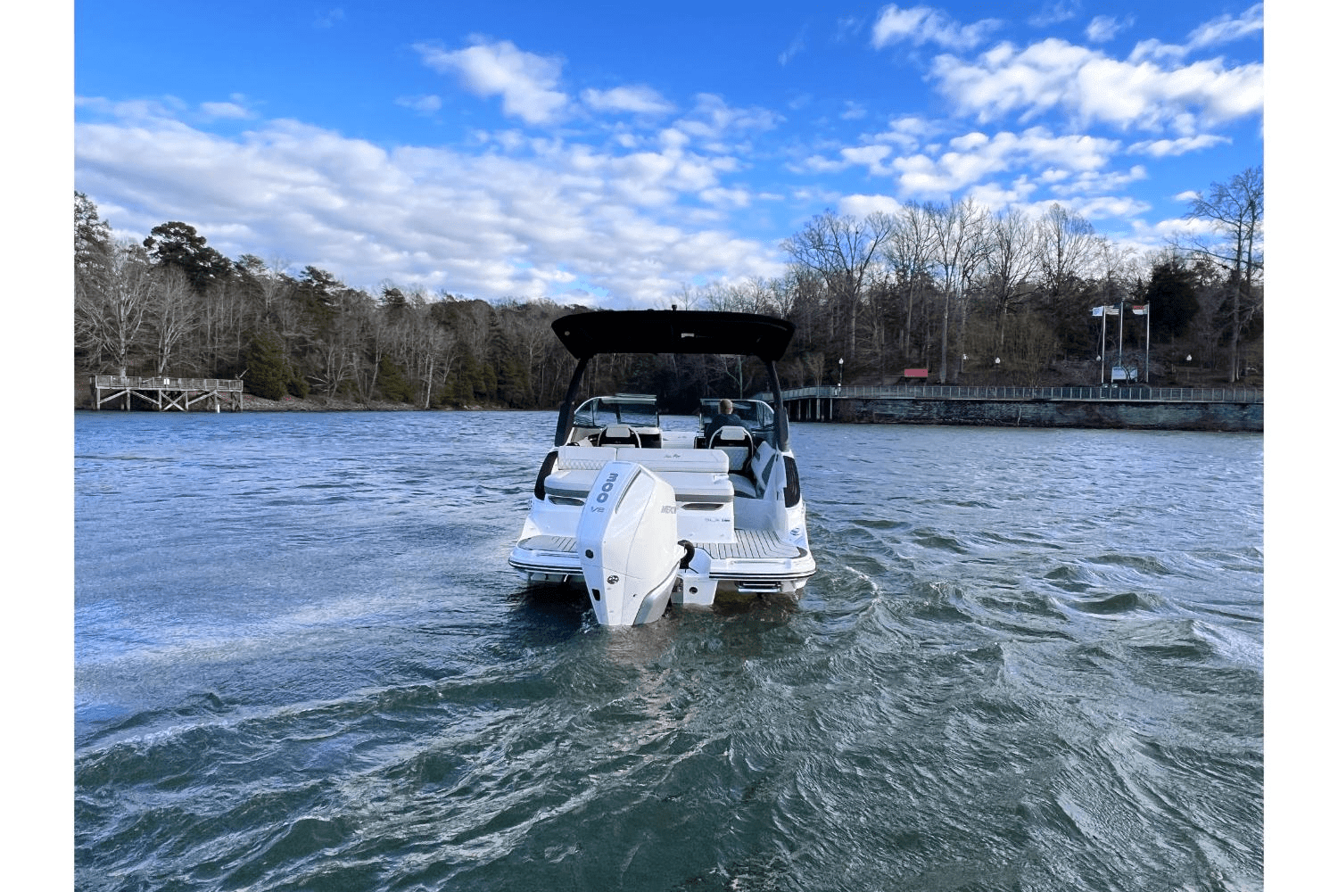 2025 Sea Ray SLX 260 Outboard Image Thumbnail #7