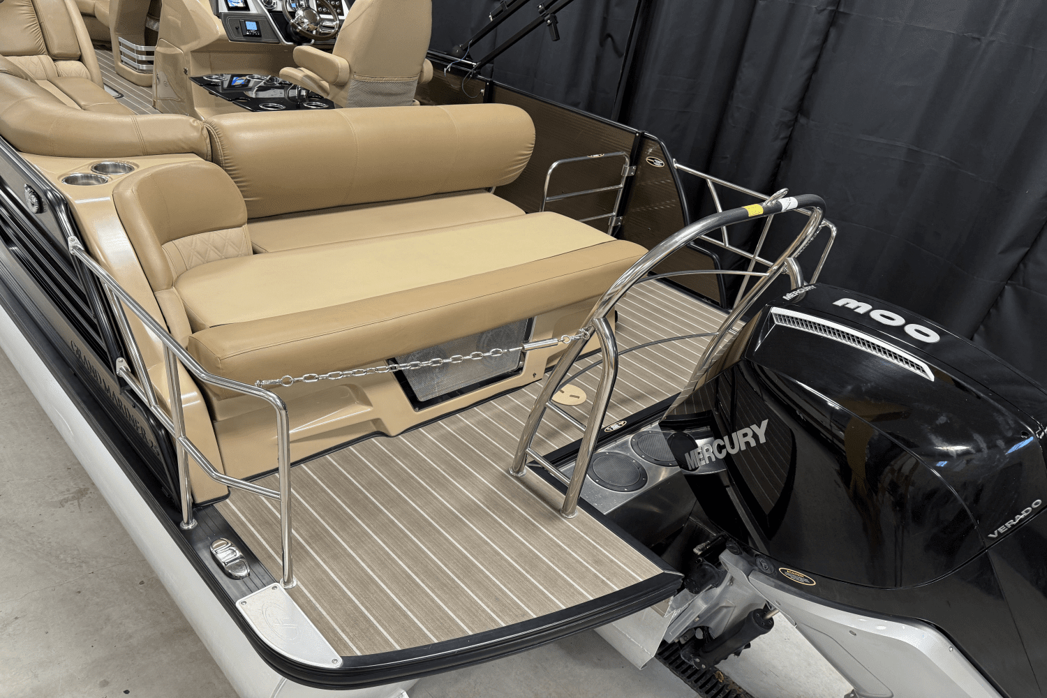 2019 Harris GRAND MARINER SL250 Image Thumbnail #17