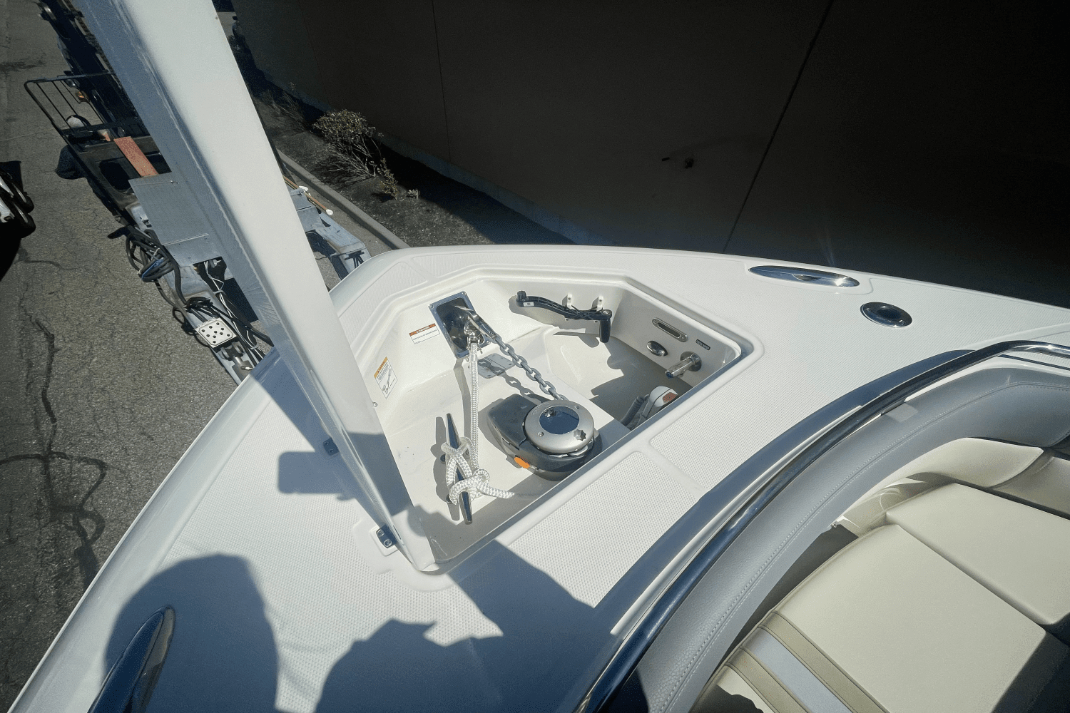 2025 Boston Whaler 350 Realm Image Thumbnail #35