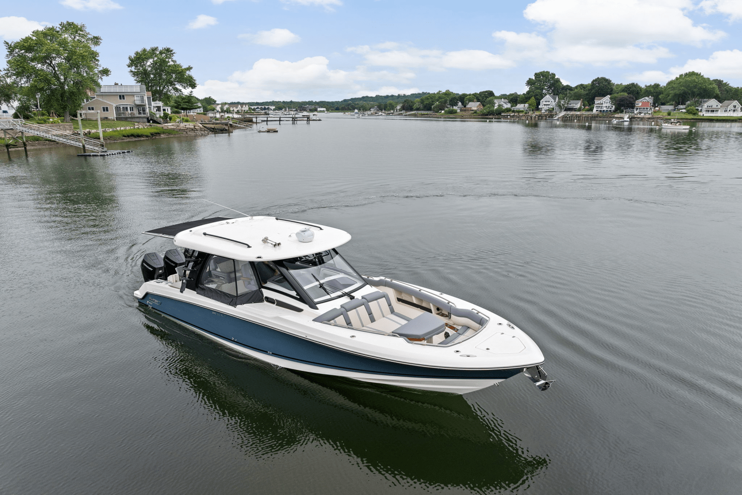 2025 Boston Whaler 350 Realm Image Thumbnail #58