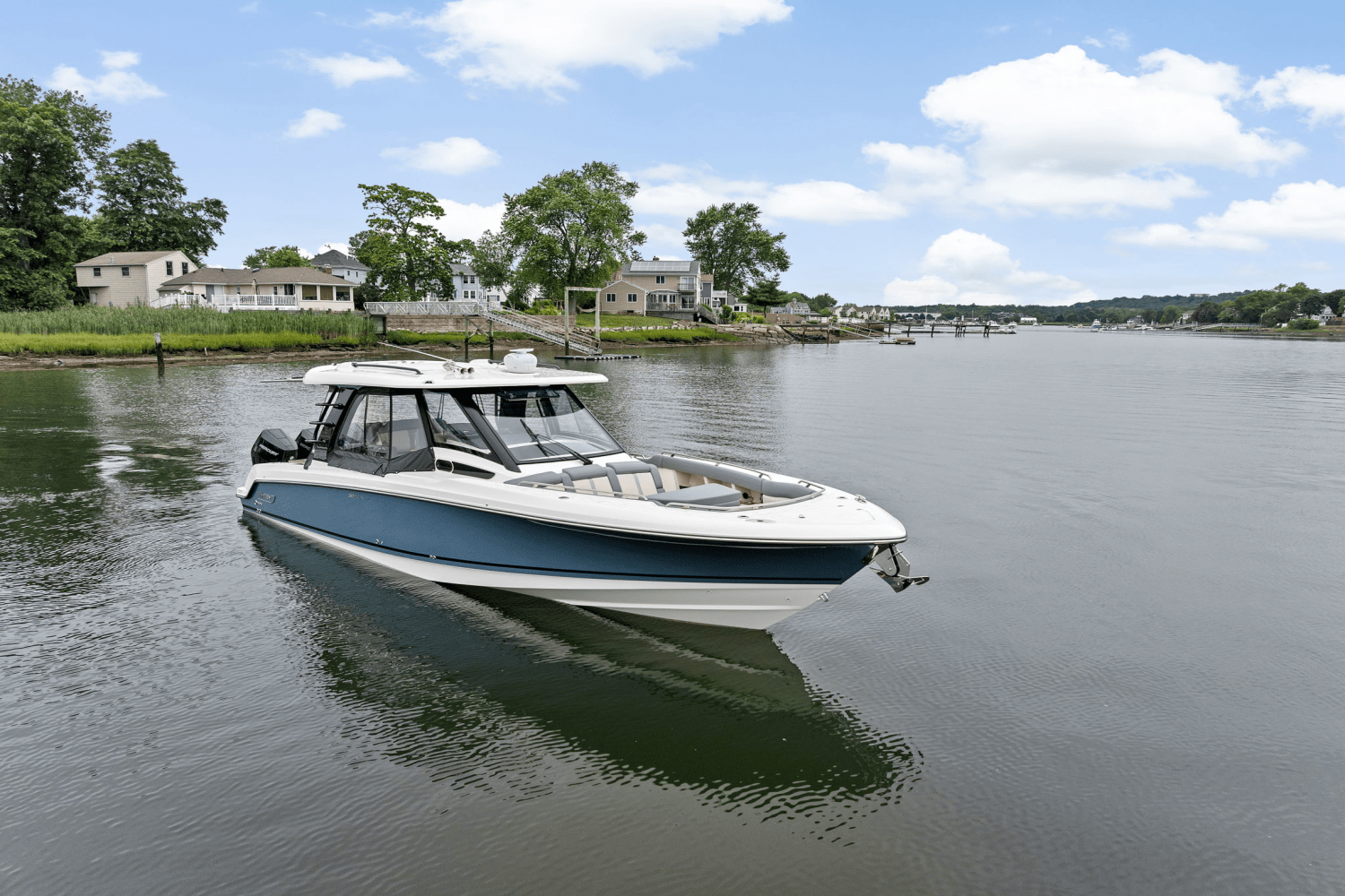 2025 Boston Whaler 350 Realm Image Thumbnail #47