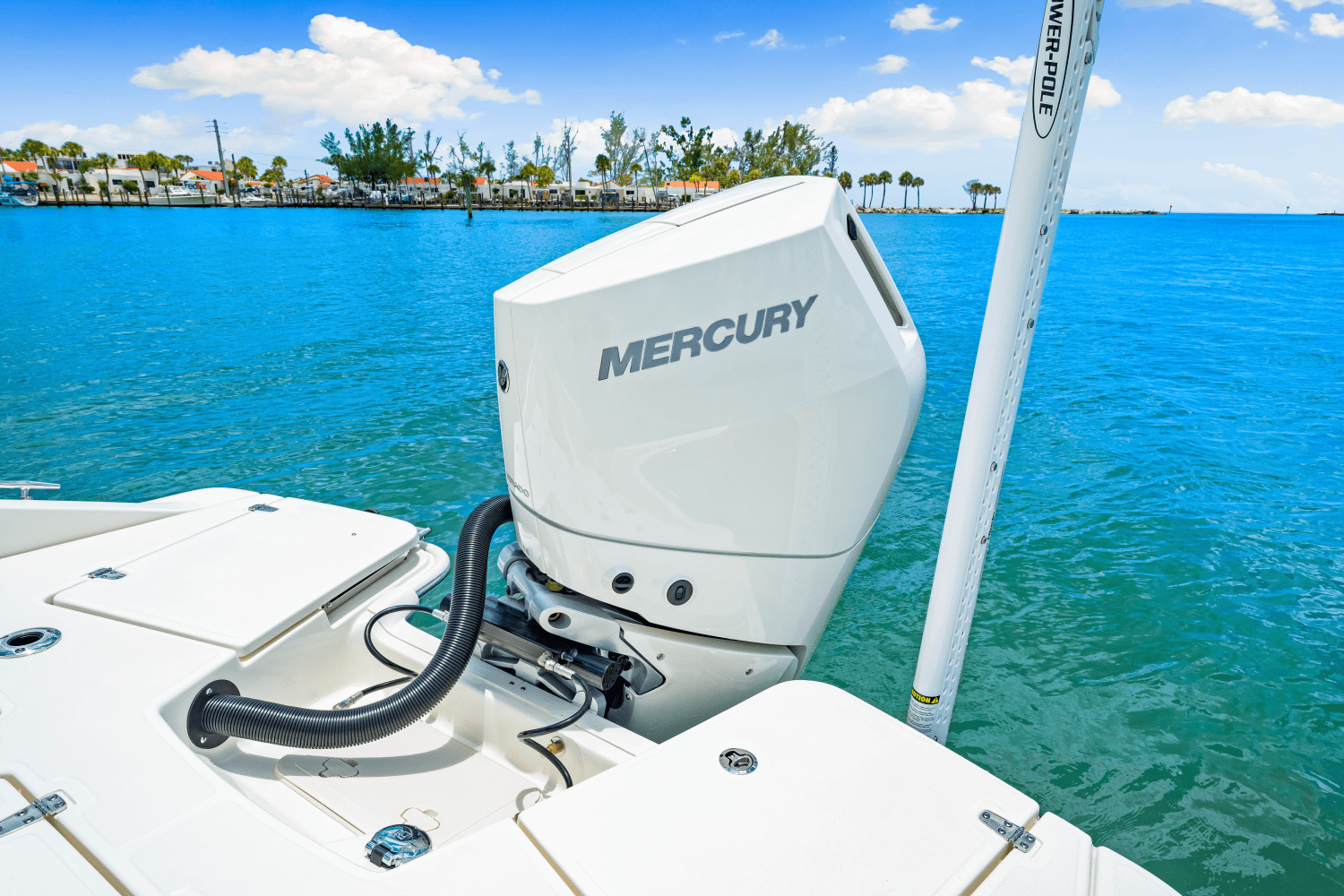 2025 Boston Whaler 250 Dauntless Image Thumbnail #32