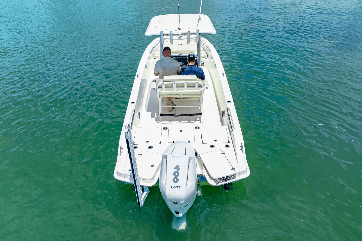 2025 Boston Whaler 250 Dauntless Image Thumbnail #15