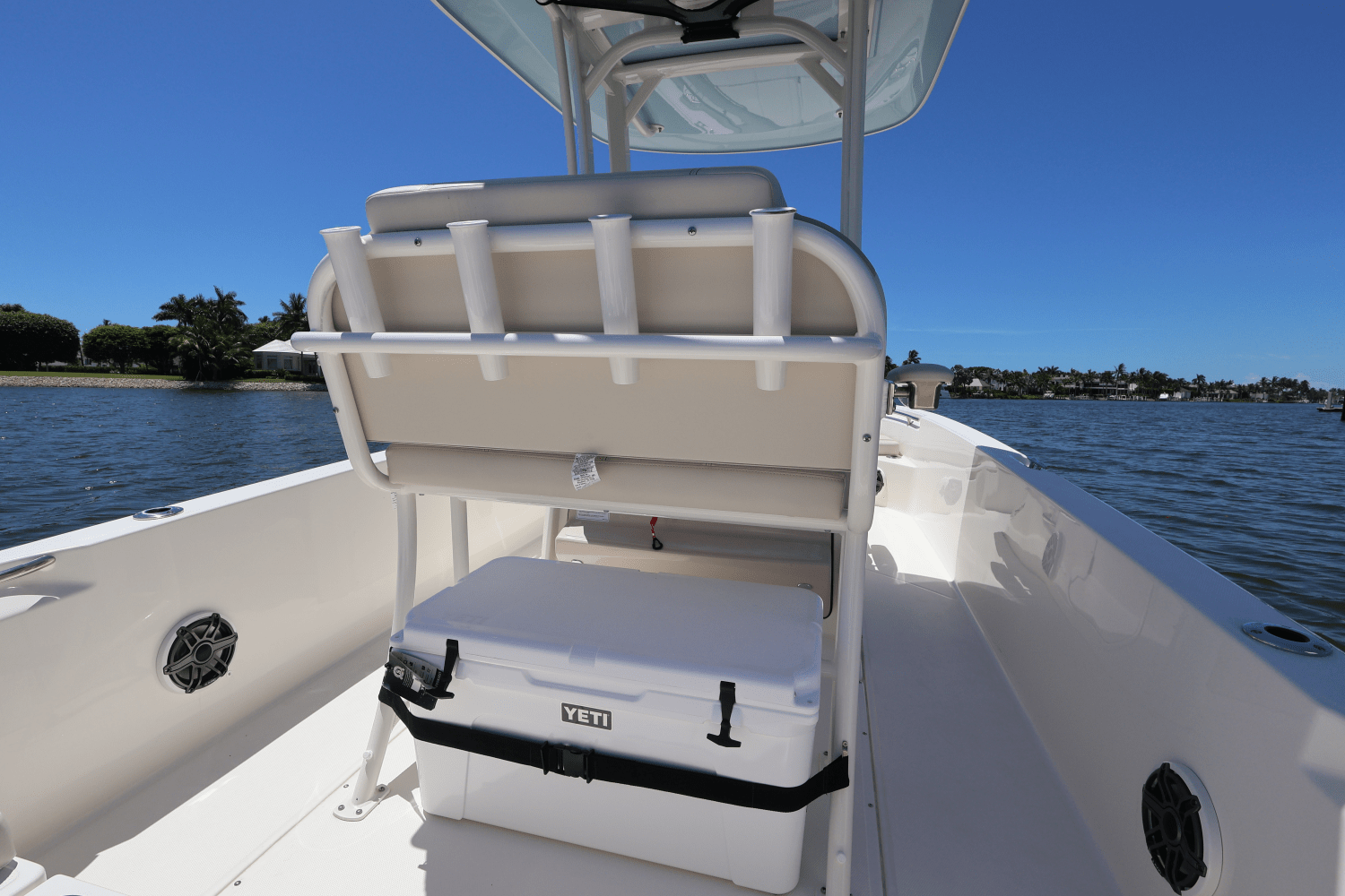 2025 Boston Whaler 250 Dauntless Image Thumbnail #44