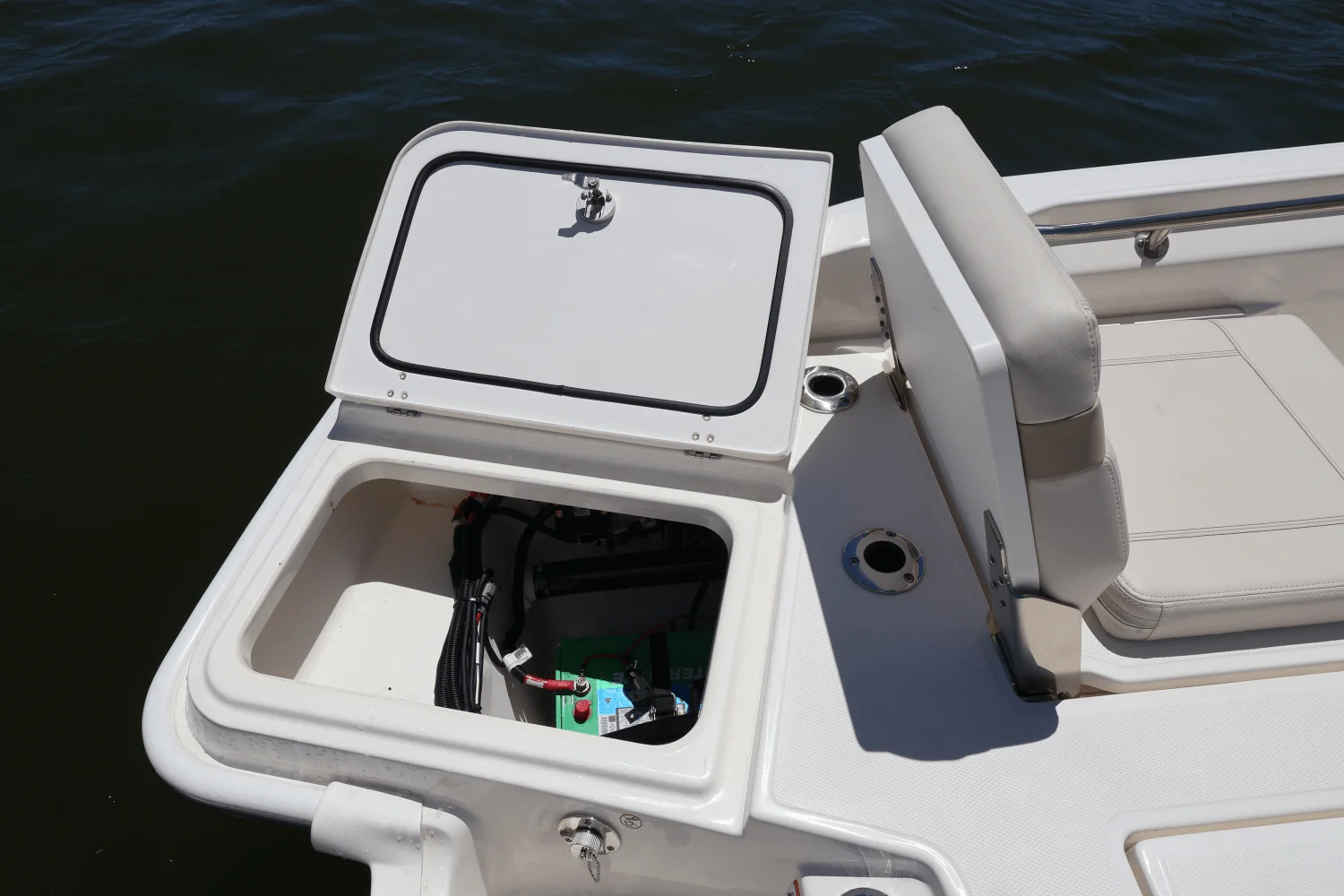 2025 Boston Whaler 250 Dauntless Image Thumbnail #42