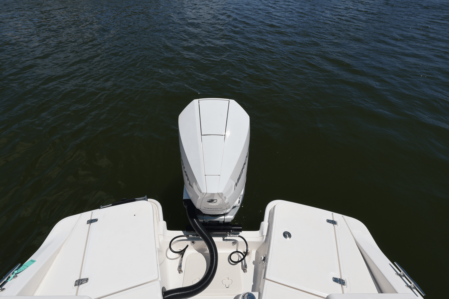 2025 Boston Whaler 250 Dauntless Image Thumbnail #40