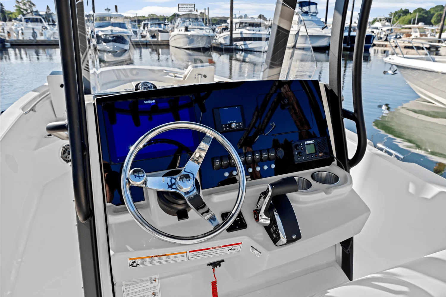 2025 Boston Whaler 250 Dauntless Image Thumbnail #33