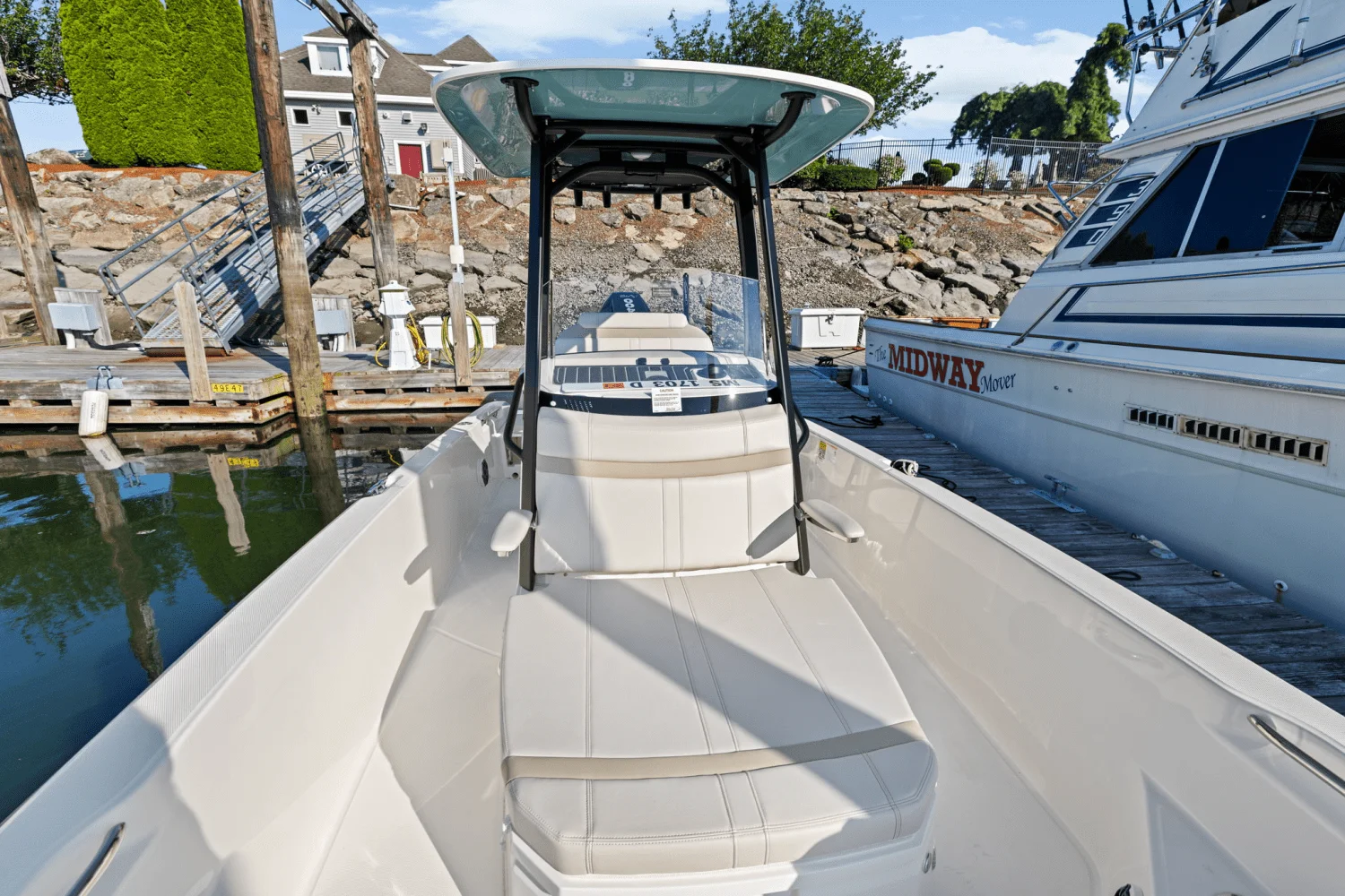 2025 Boston Whaler 250 Dauntless Image Thumbnail #52