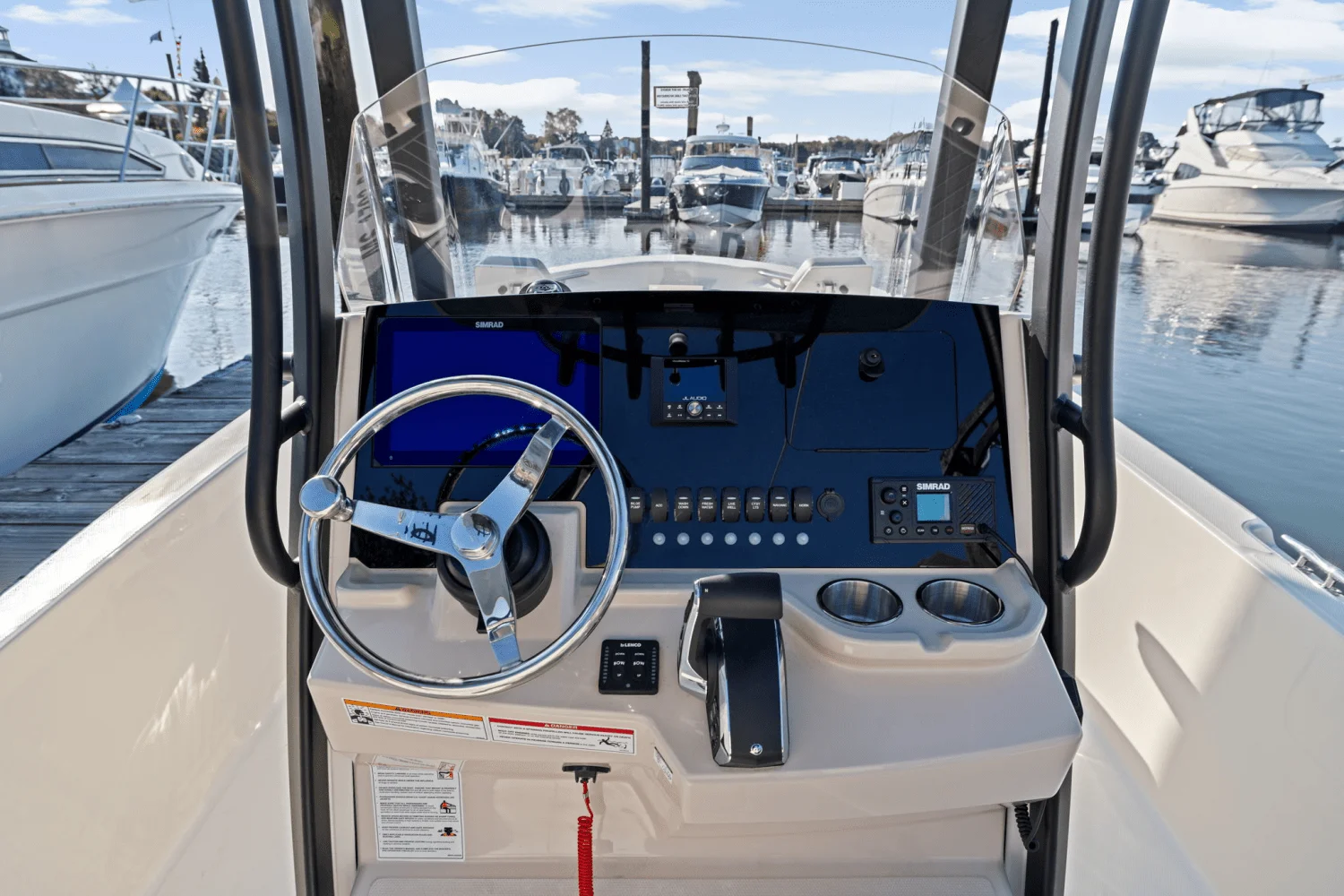 2025 Boston Whaler 250 Dauntless Image Thumbnail #34