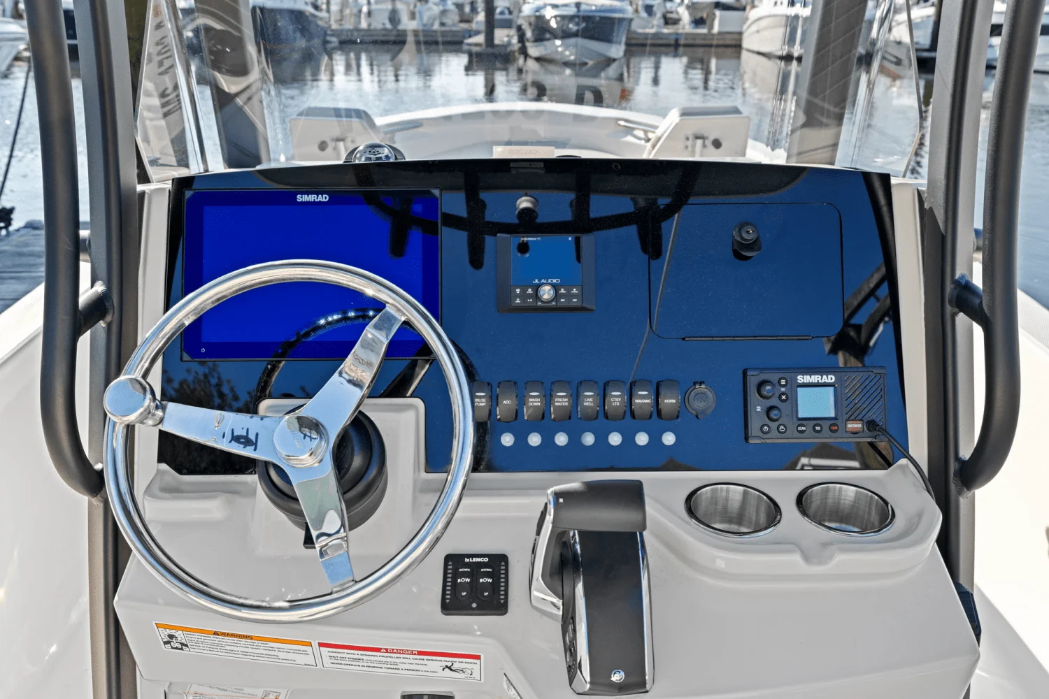 2025 Boston Whaler 250 Dauntless Image Thumbnail #35