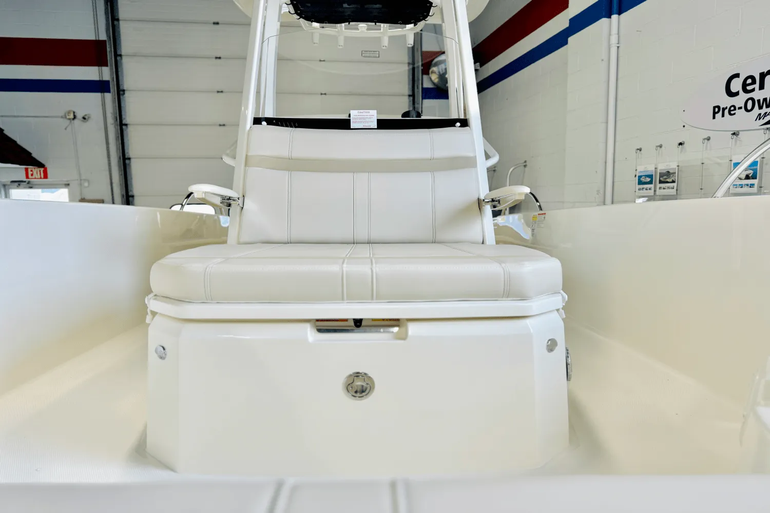 2025 Boston Whaler 250 Dauntless Image Thumbnail #42
