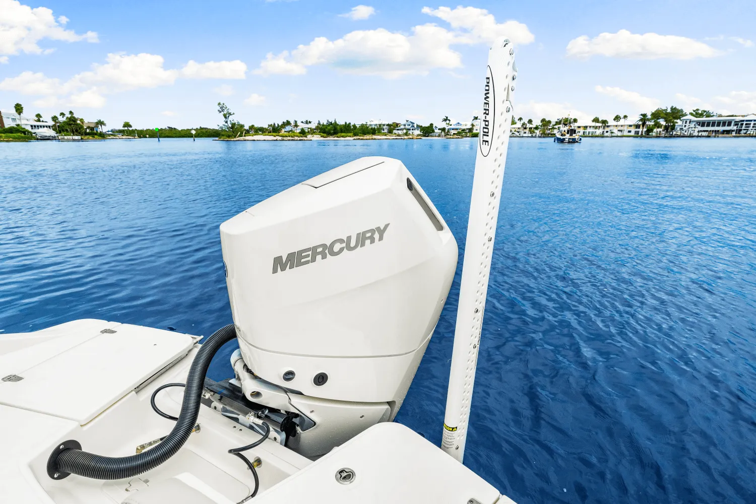 2026 Boston Whaler 250 Dauntless Image Thumbnail #32