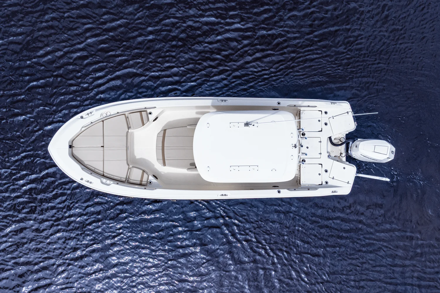 2026 Boston Whaler 250 Dauntless Image Thumbnail #8