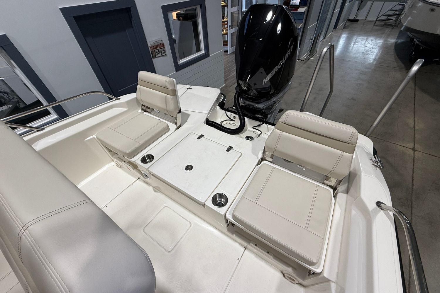 2026 Boston Whaler 250 Dauntless Image Thumbnail #8