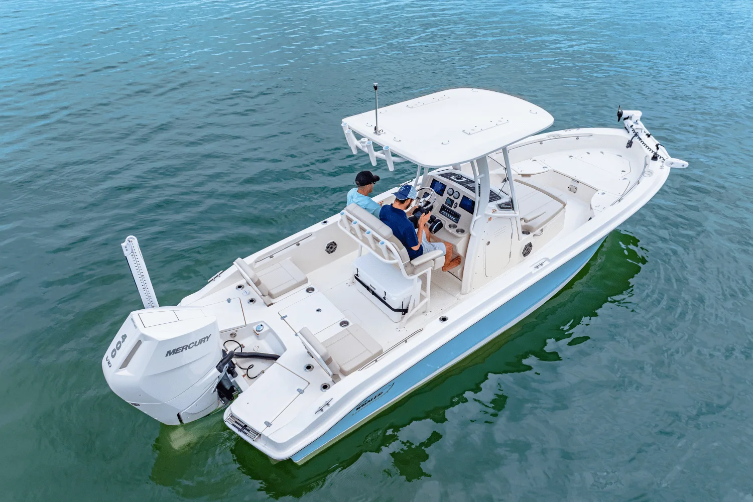 2026 Boston Whaler 250 Dauntless Image Thumbnail #11