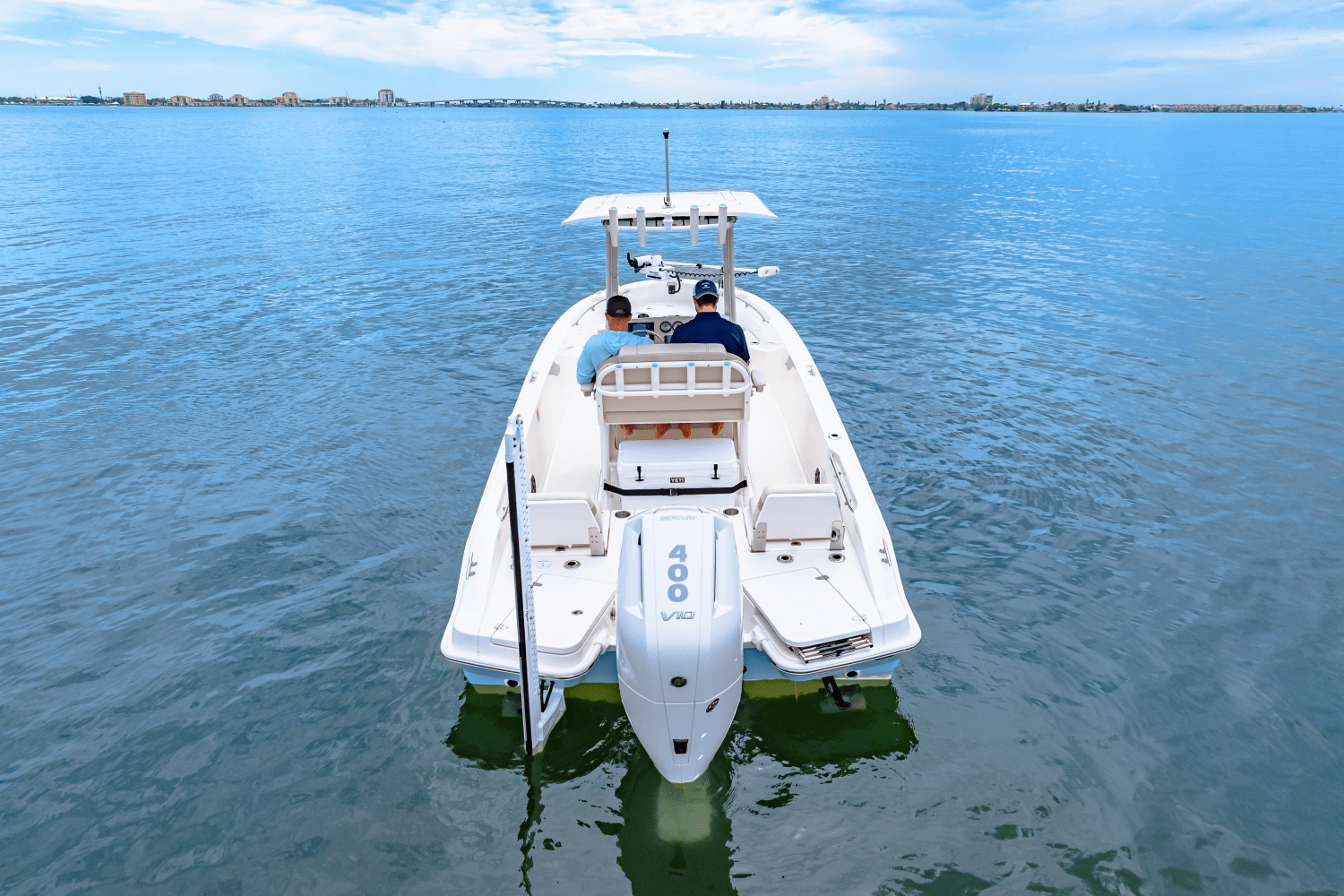 2026 Boston Whaler 250 Dauntless Image Thumbnail #9