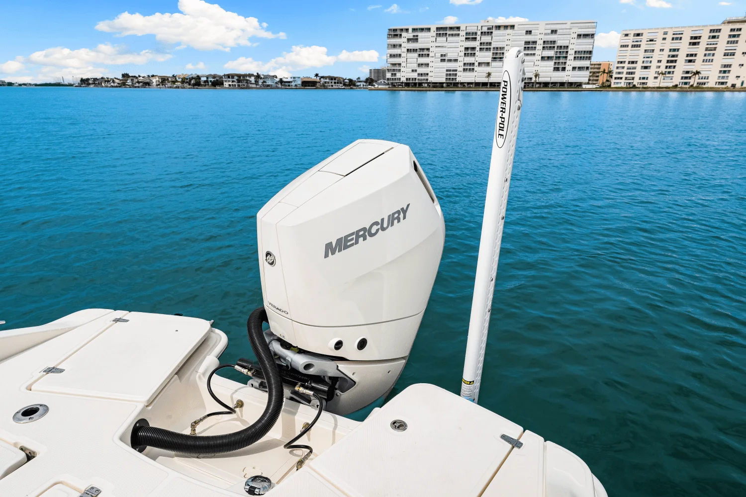 2026 Boston Whaler 250 Dauntless Image Thumbnail #36