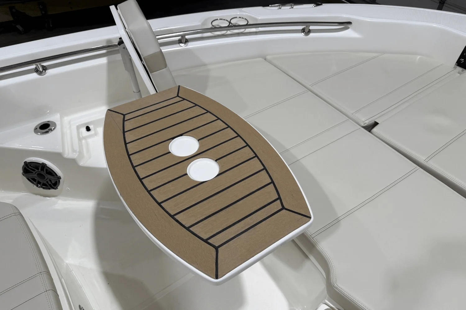 2026 Boston Whaler 250 Dauntless Image Thumbnail #22