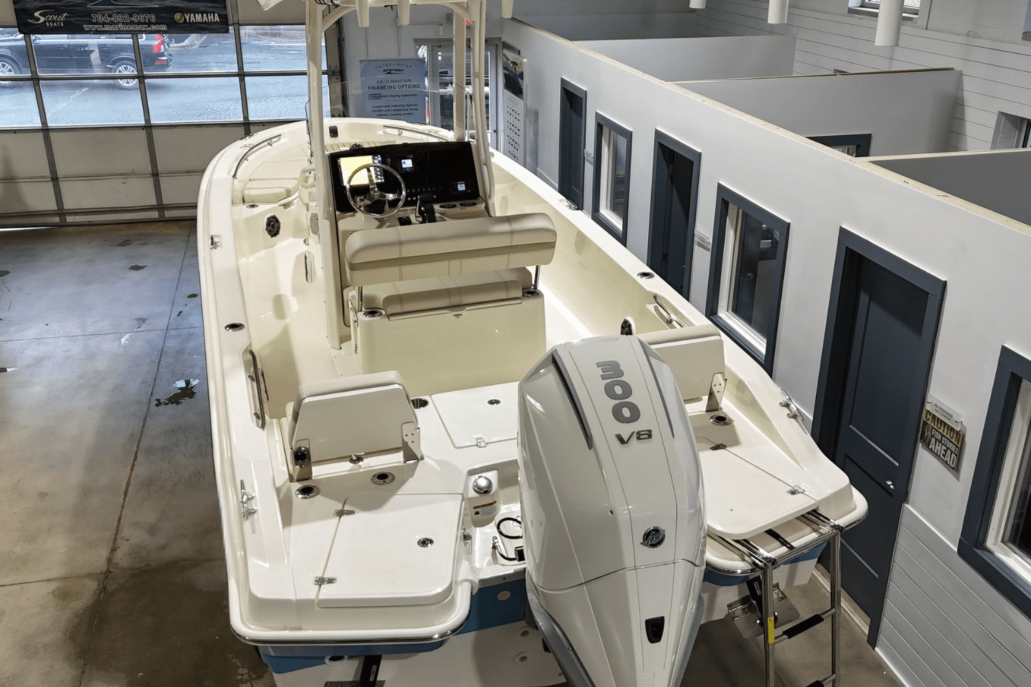 2026 Boston Whaler 250 Dauntless Image Thumbnail #5