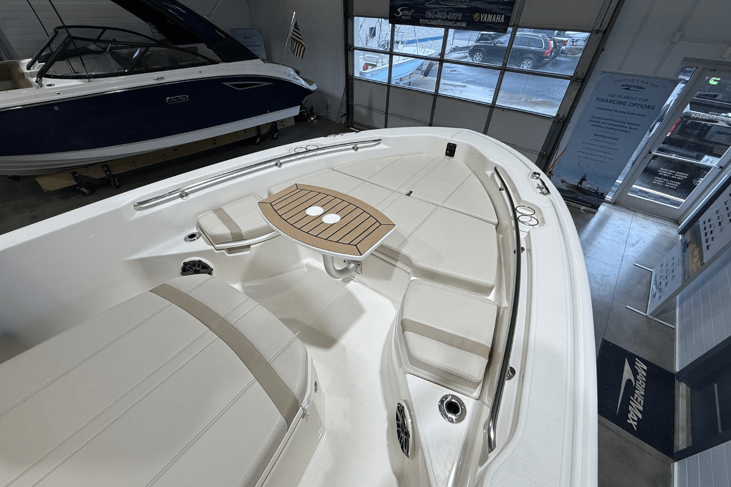 2026 Boston Whaler 250 Dauntless Image Thumbnail #19