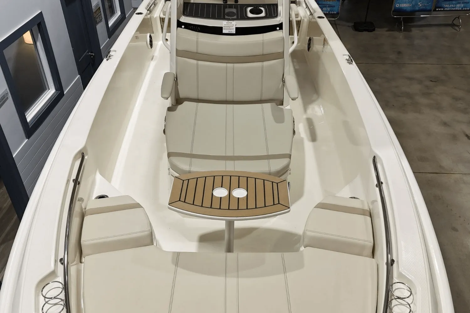 2026 Boston Whaler 250 Dauntless Image Thumbnail #17