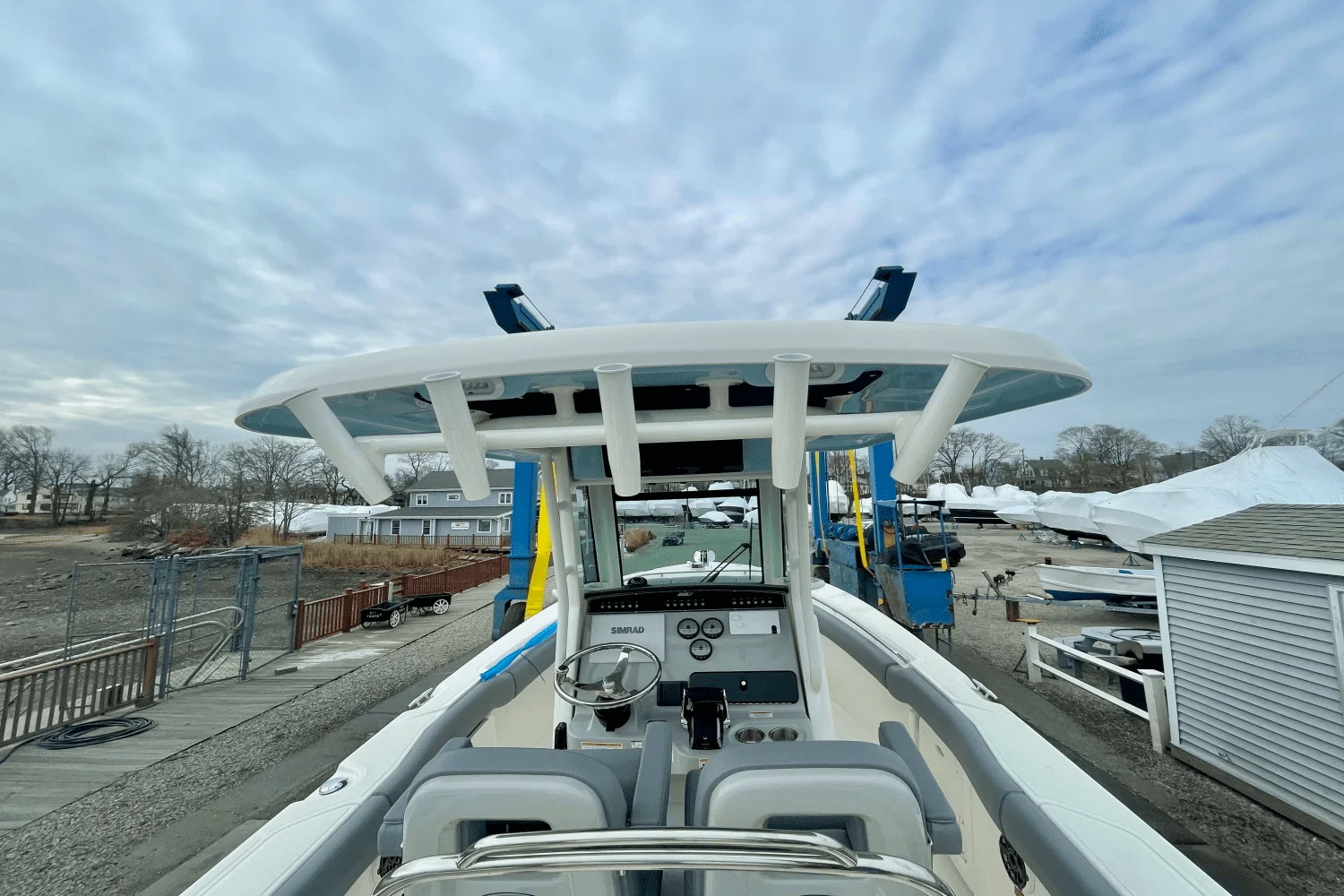 2025 Boston Whaler 250 Outrage Image Thumbnail #10