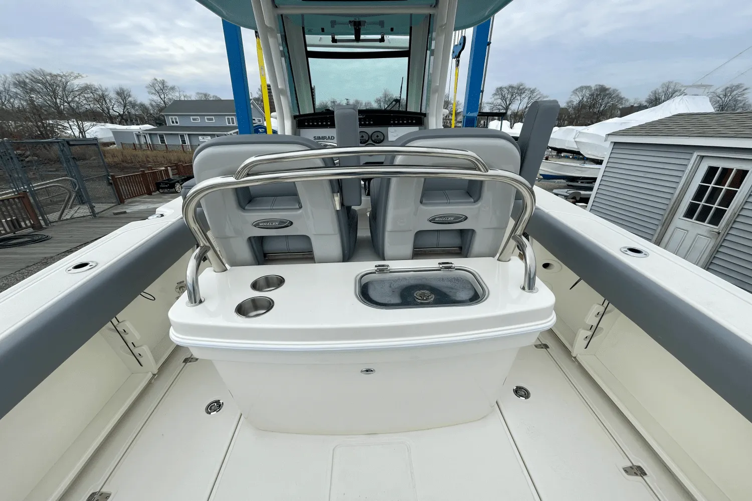 2025 Boston Whaler 250 Outrage Image Thumbnail #8