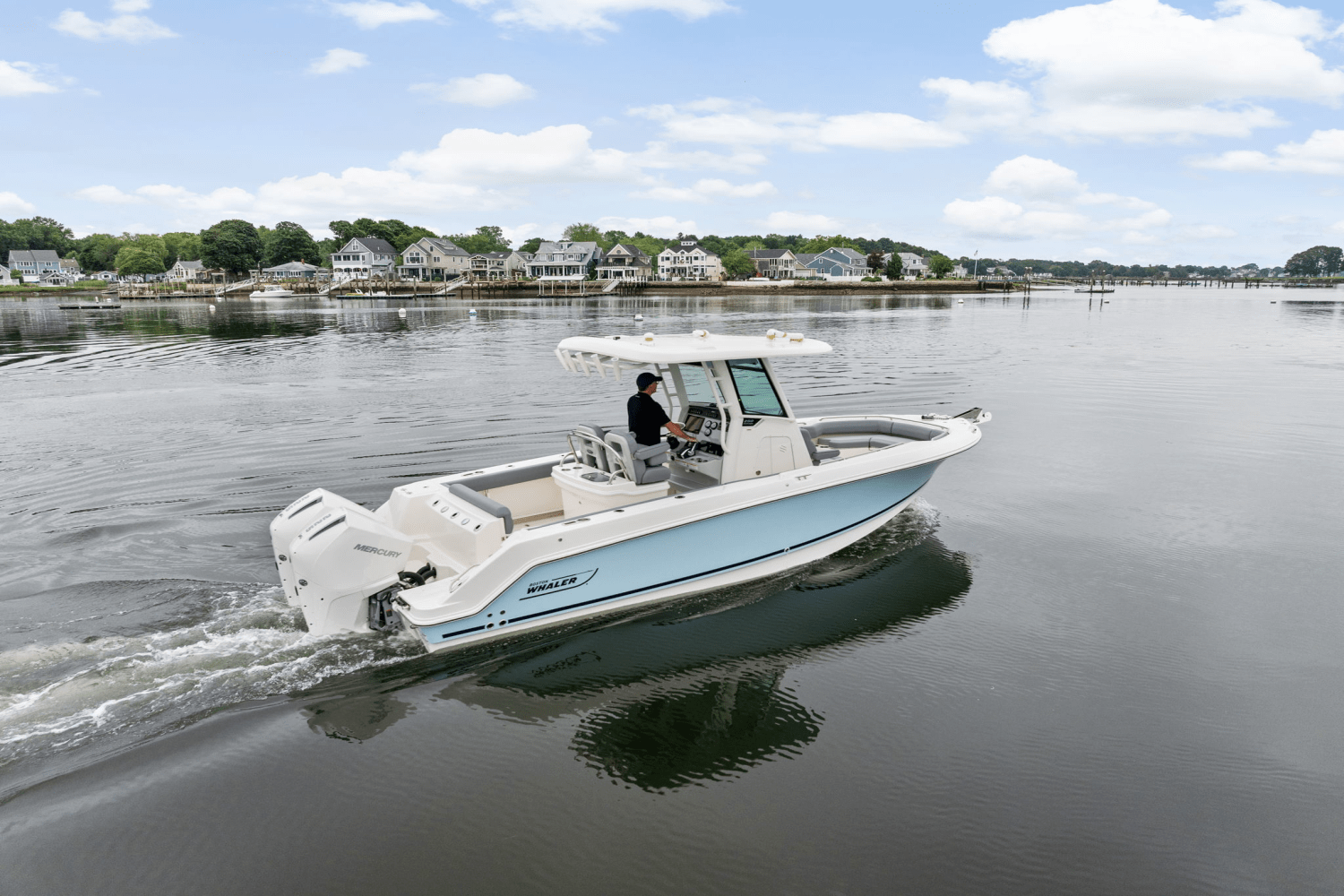 2025 Boston Whaler 250 Outrage Image Thumbnail #48
