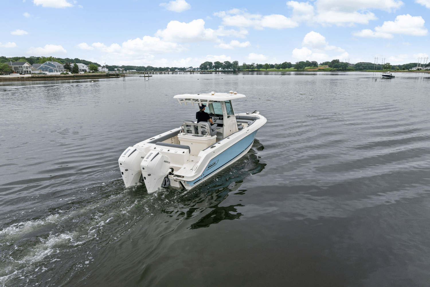 2025 Boston Whaler 250 Outrage Image Thumbnail #57