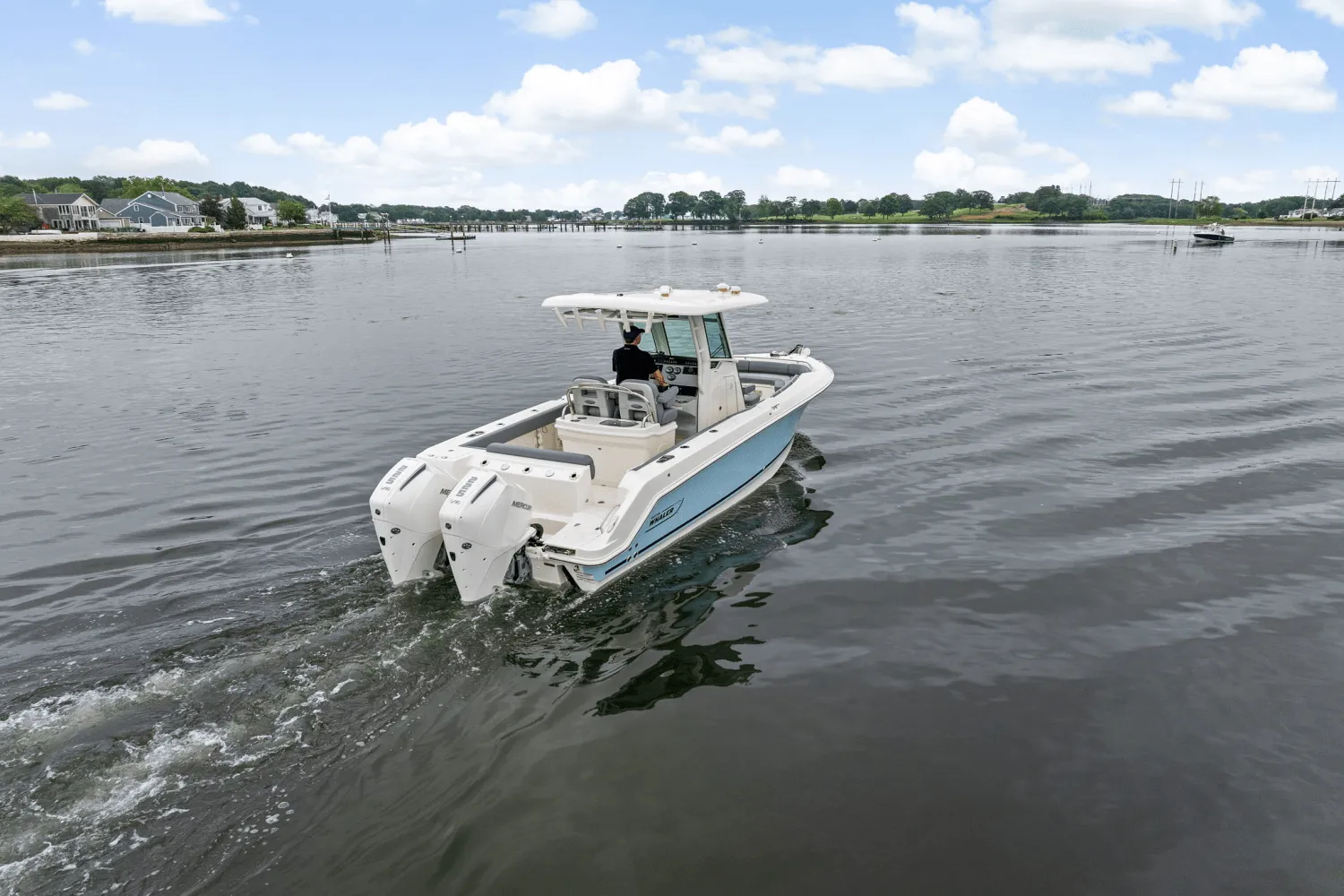 2025 Boston Whaler 250 Outrage Image Thumbnail #57