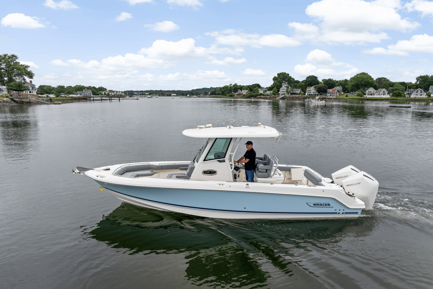 2025 Boston Whaler 250 Outrage Image Thumbnail #53
