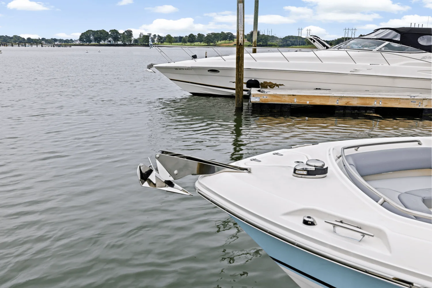 2025 Boston Whaler 250 Outrage Image Thumbnail #38