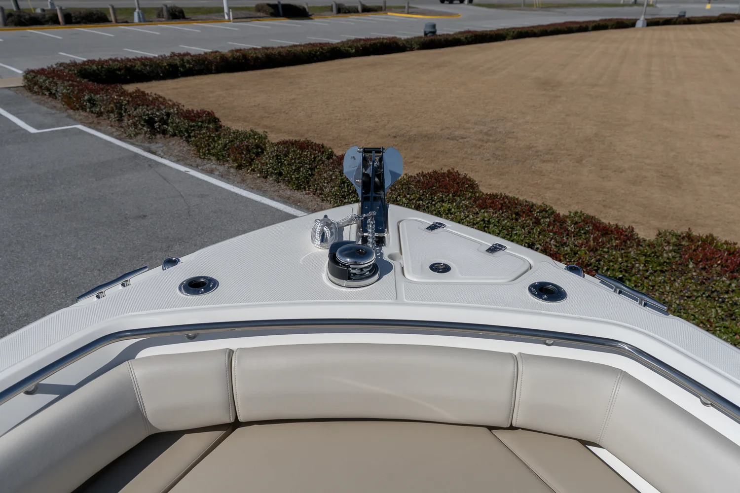 2025 Boston Whaler 250 Outrage Image Thumbnail #12