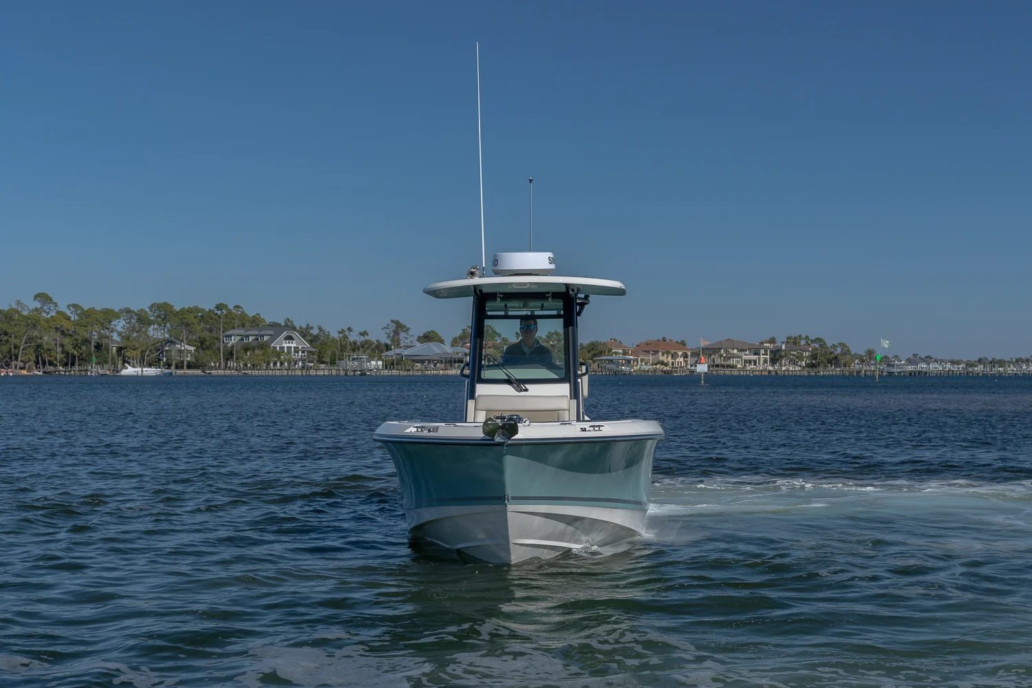 2025 Boston Whaler 250 Outrage Image Thumbnail #3