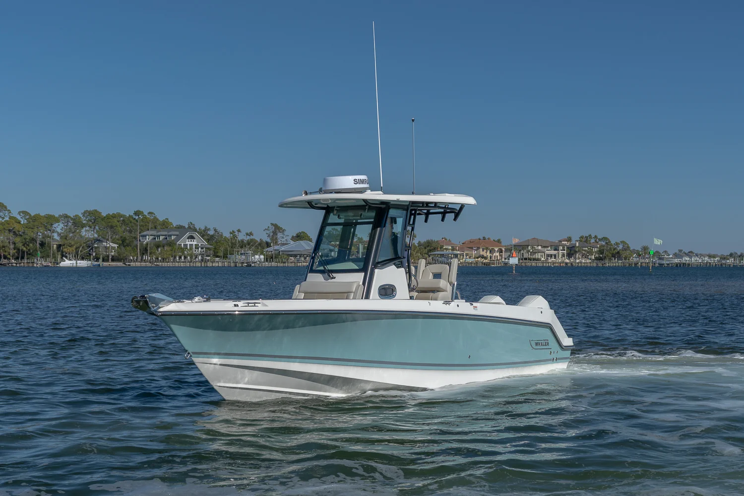 2025 Boston Whaler 250 Outrage Image Thumbnail #1