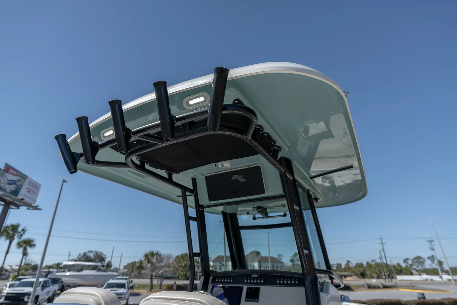 2025 Boston Whaler 250 Outrage Image Thumbnail #43