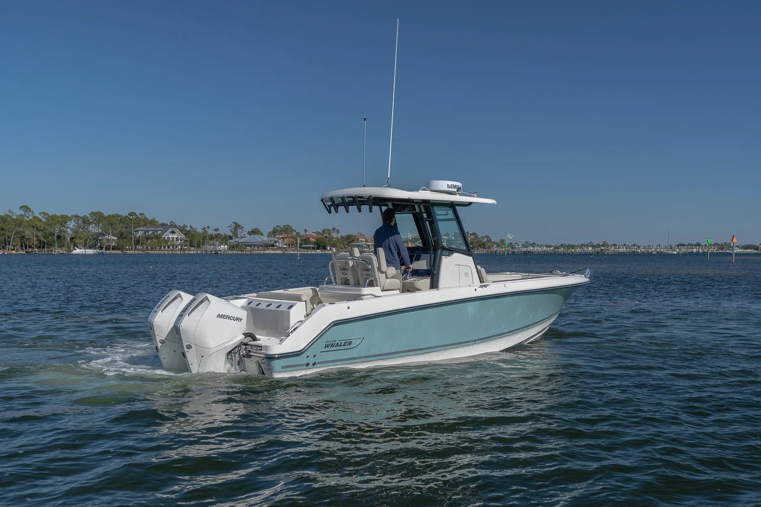 2025 Boston Whaler 250 Outrage Image Thumbnail #7