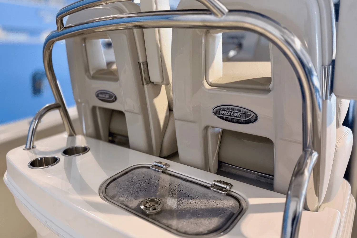 2025 Boston Whaler 250 Outrage Image Thumbnail #13