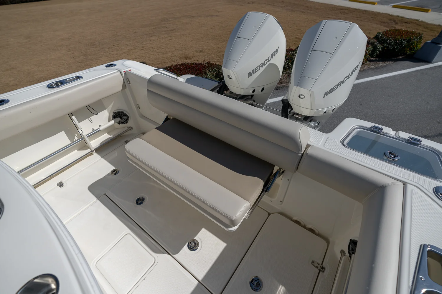 2025 Boston Whaler 250 Outrage Image Thumbnail #47