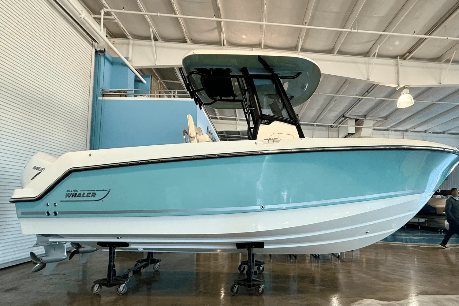 2025 Boston Whaler 250 Outrage Image Thumbnail #1