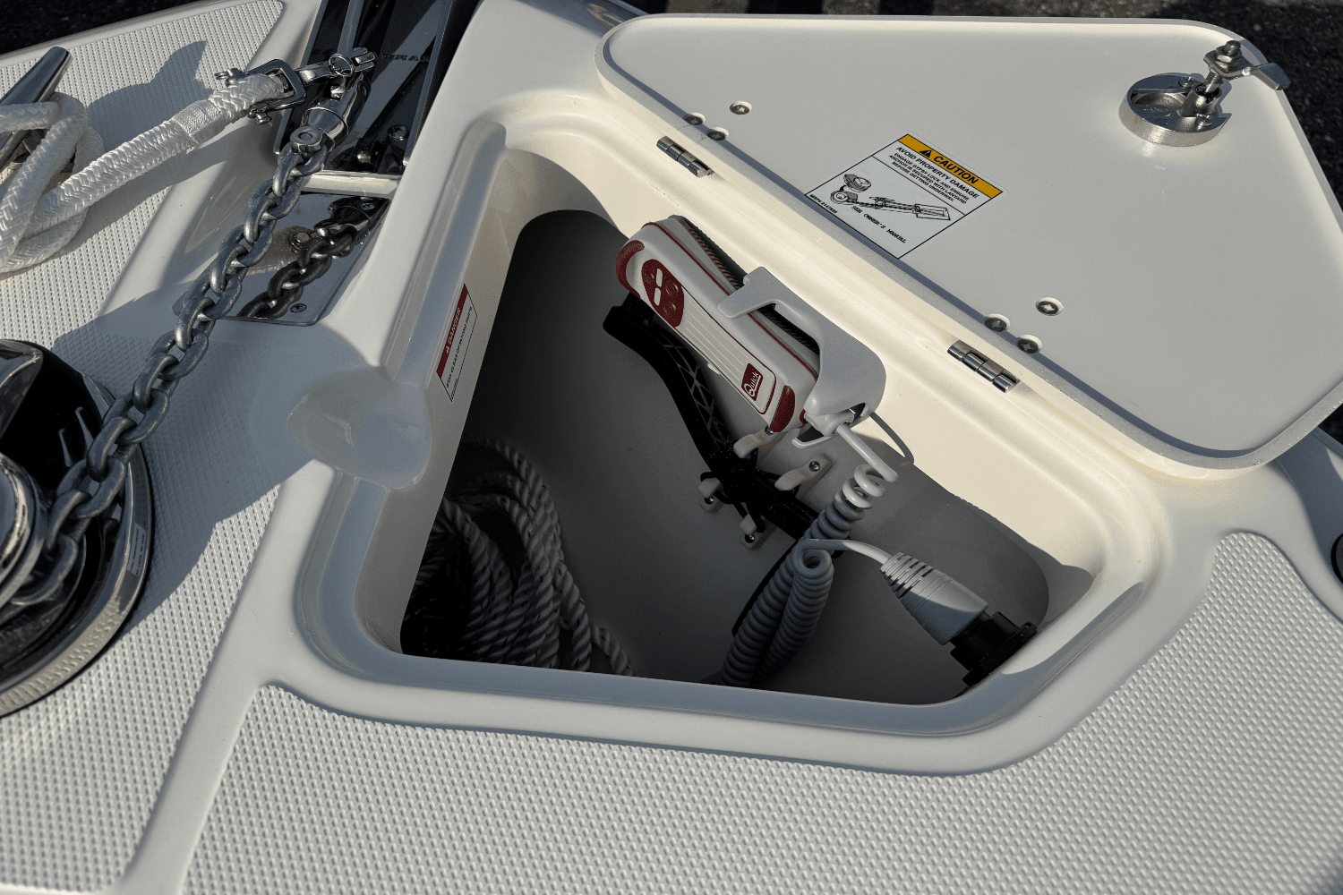 2025 Boston Whaler 250 Outrage Image Thumbnail #42