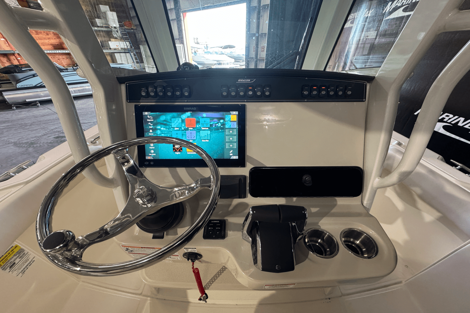 2025 Boston Whaler 250 Outrage Image Thumbnail #16