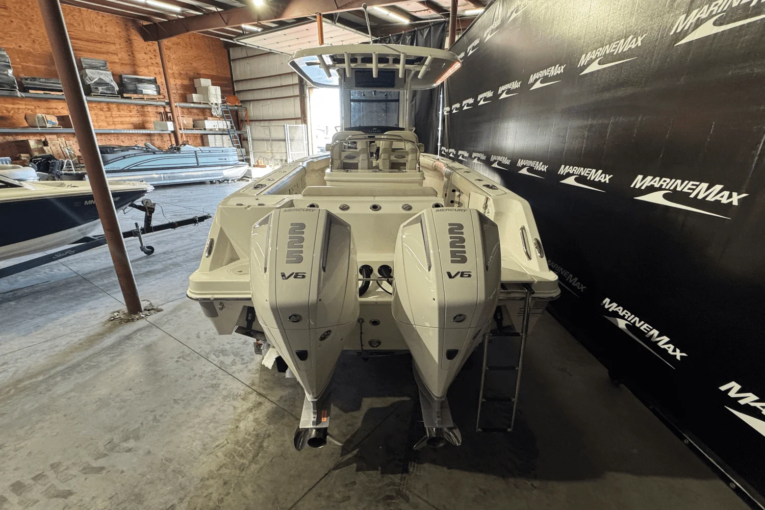 2025 Boston Whaler 250 Outrage Image Thumbnail #4