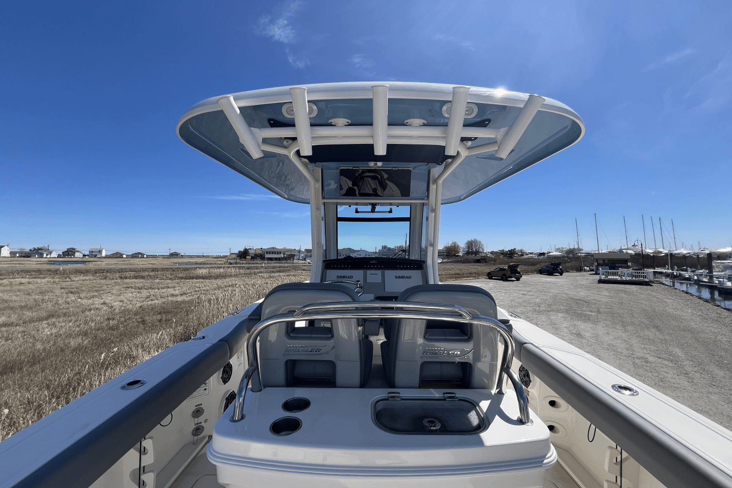 2025 Boston Whaler 250 Outrage Image Thumbnail #5