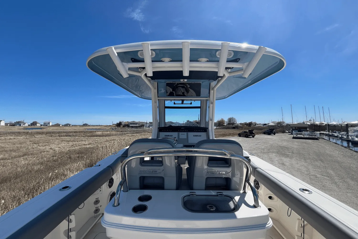 2025 Boston Whaler 250 Outrage Image Thumbnail #5
